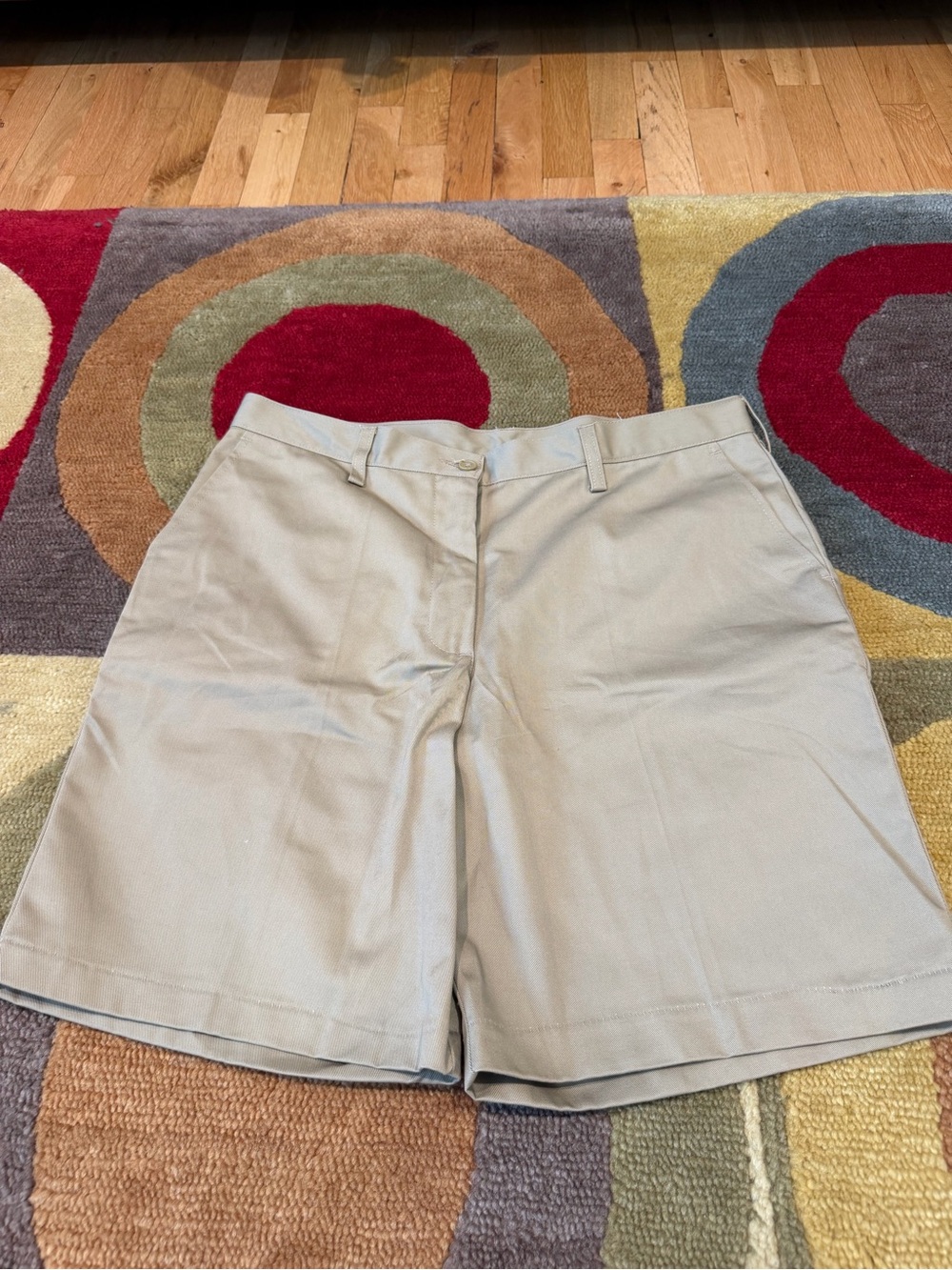 NWT Edwards Work Uniform Chino Shorts Tan 9” Inseam Women’s Size 14